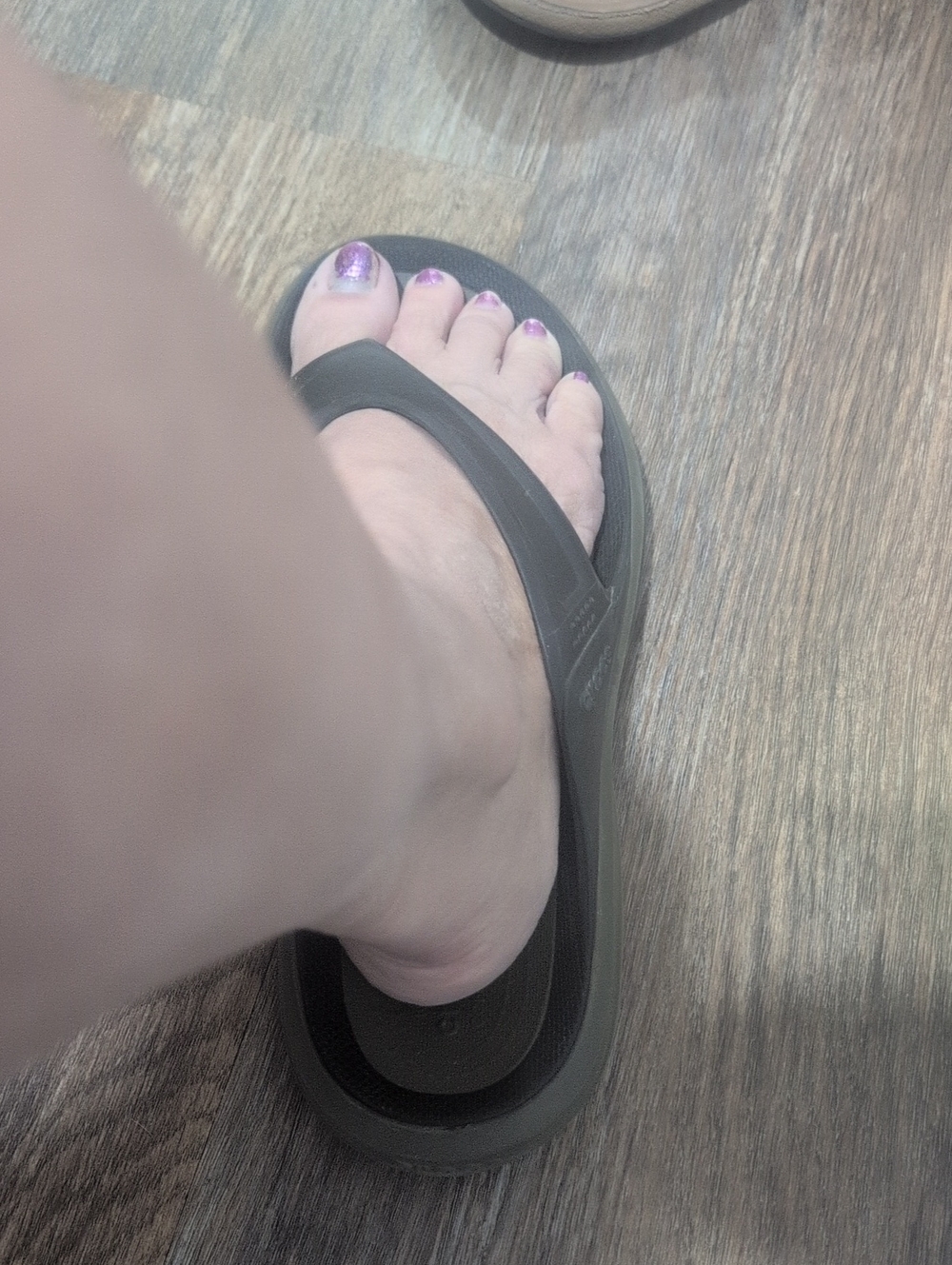 Crocs Women Athens Flip Flops Olive Black Iconic Comfort Sandals Size 7